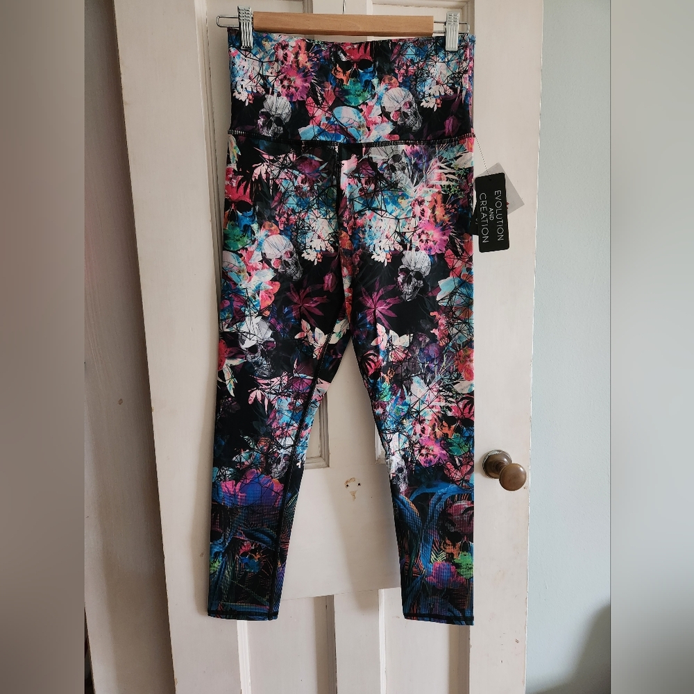 Evolution and creation yoga leggings